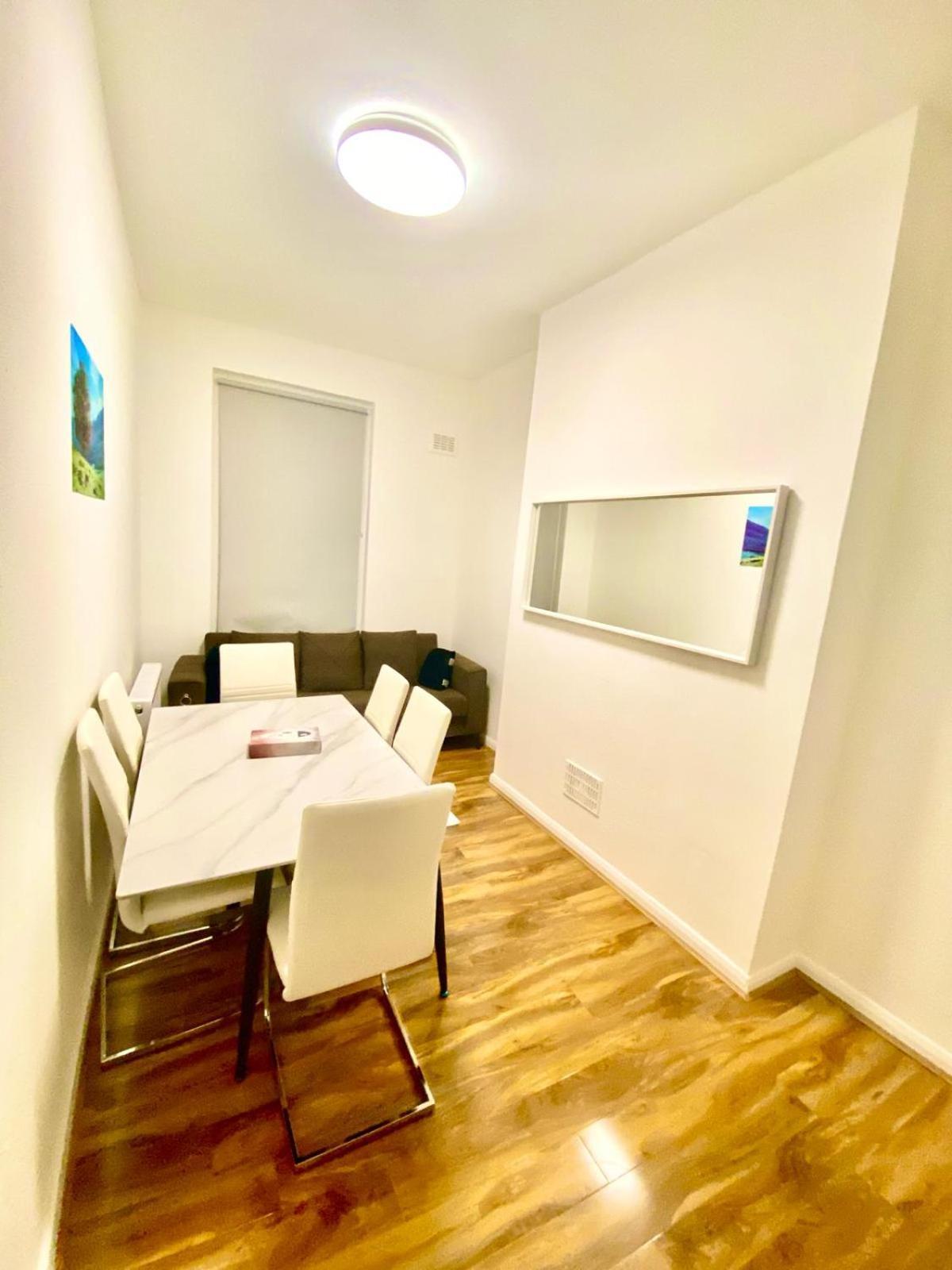 Appartamento Beautiful Two Bedroom With Free Car Park In *